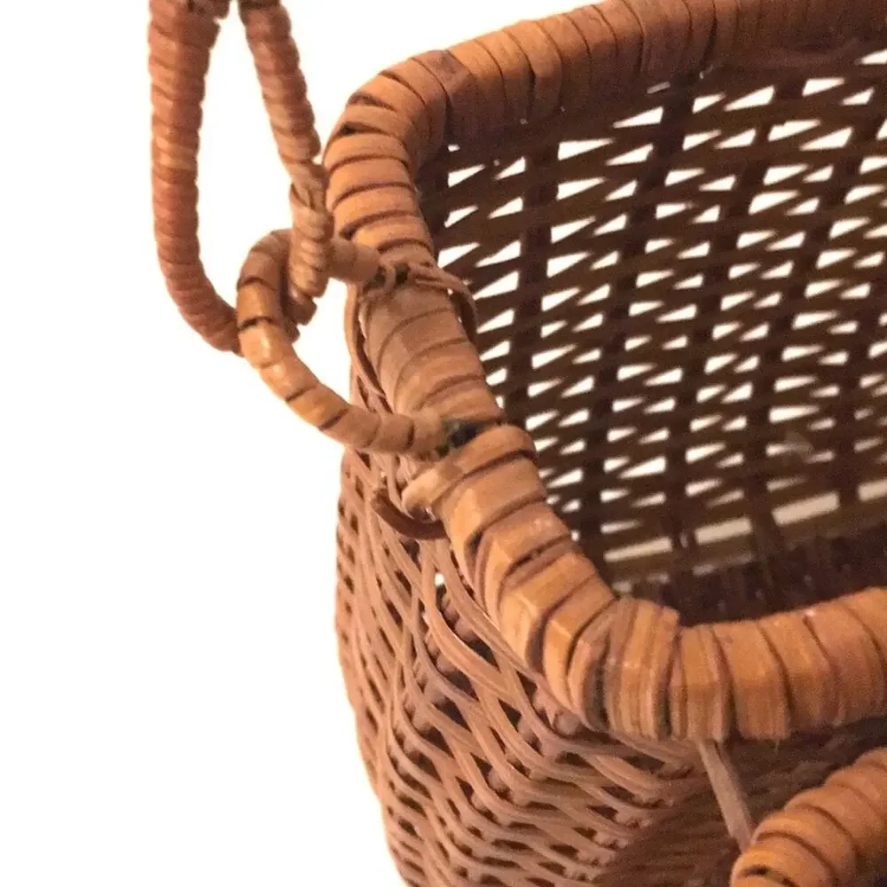 Home decor utensils organizer basket EUC vintage